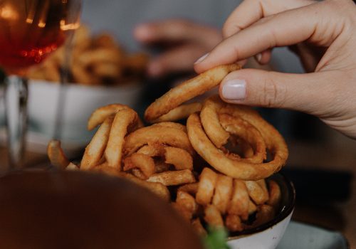 Engelslocken oder Twitter Pommes genannt